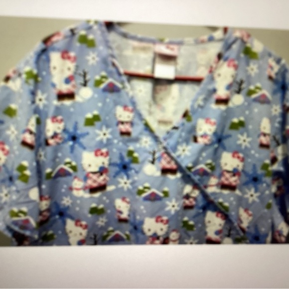 Hello Kitty Scrub Top Women's Blue Scrunched Back Size XL excellent condition - Picture 8 of 8